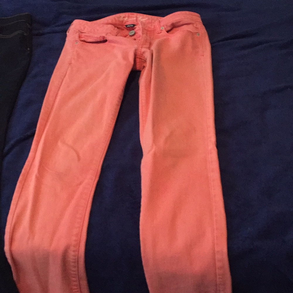 Skinny jeans